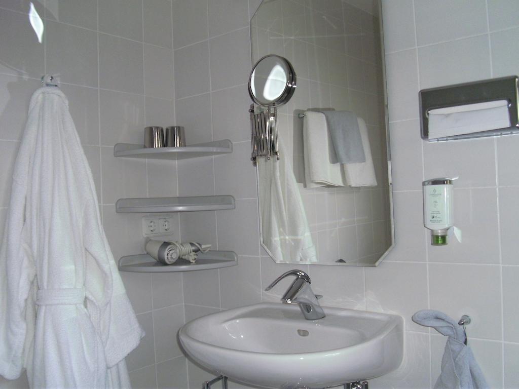 Hotel Ambiente هوف الغرفة الصورة